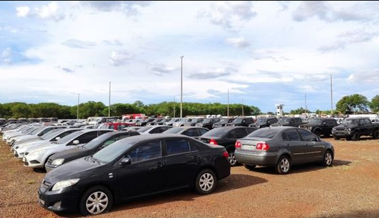 patio-carros-baratos